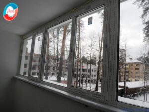 остеклить балкон киев